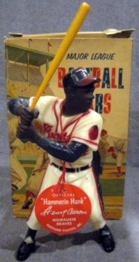 Hartland Statues Hank Aaron